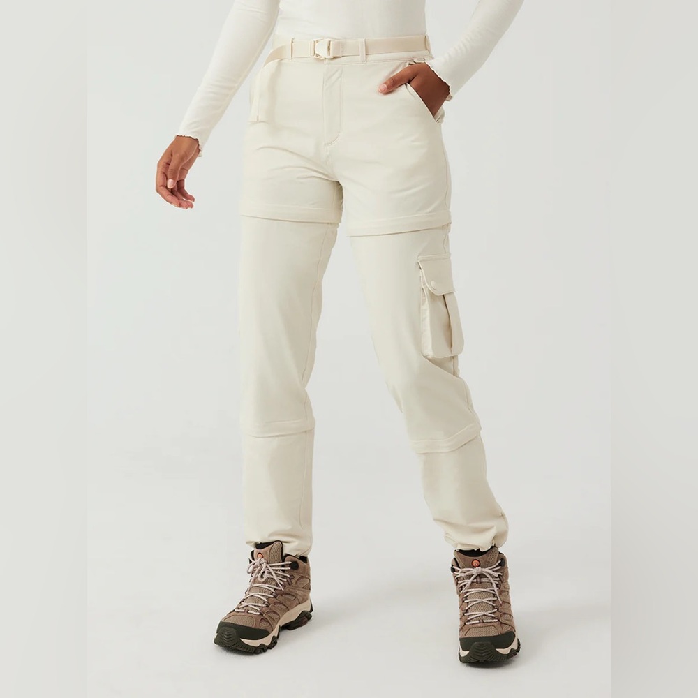 NWT outdoor voices RecTrek Zip-Off Pants sz M